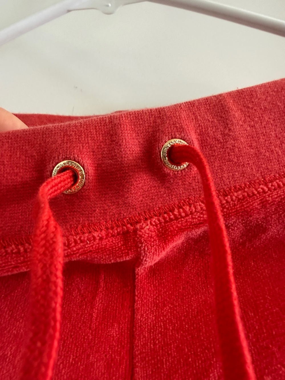 Vintage y2k Juicy Couture Kids XL 12/14 or Woman’s XS Red Velour Joggers - Picture 2 of 6